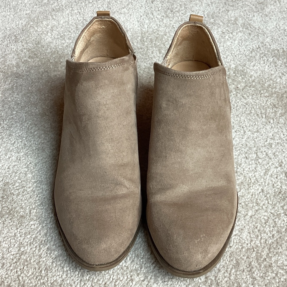 Dr. Scholl's Tan Heeled Boots with Suede Finish